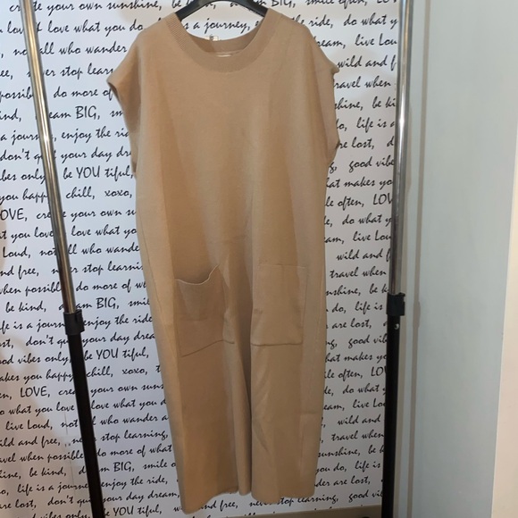 MAEVE SLEEVELESS COLUMN MIDI DRESS - Picture 2 of 9